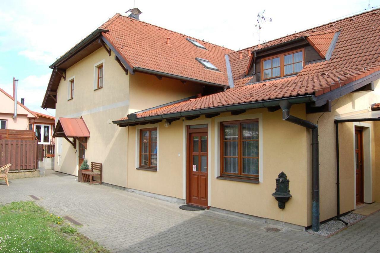 Apartmany Florian ฟริมบูร์ก ภายนอก รูปภาพ